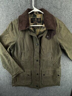 Barbour Beadnell Wax Jacket Women Green Size 8 US Tartan Lined Waxed Canvas